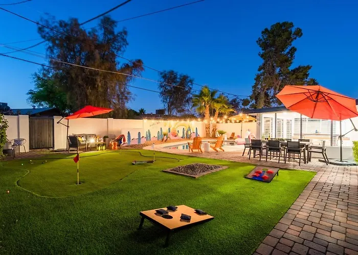 5 Mins Old Town!heated Pool!minigolf!bbq!firepit Holiday home